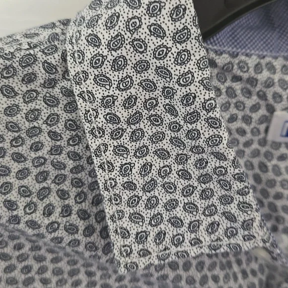 Michael Brandon Blue Print Short Sleeve Shirt - Picture 3 of 10